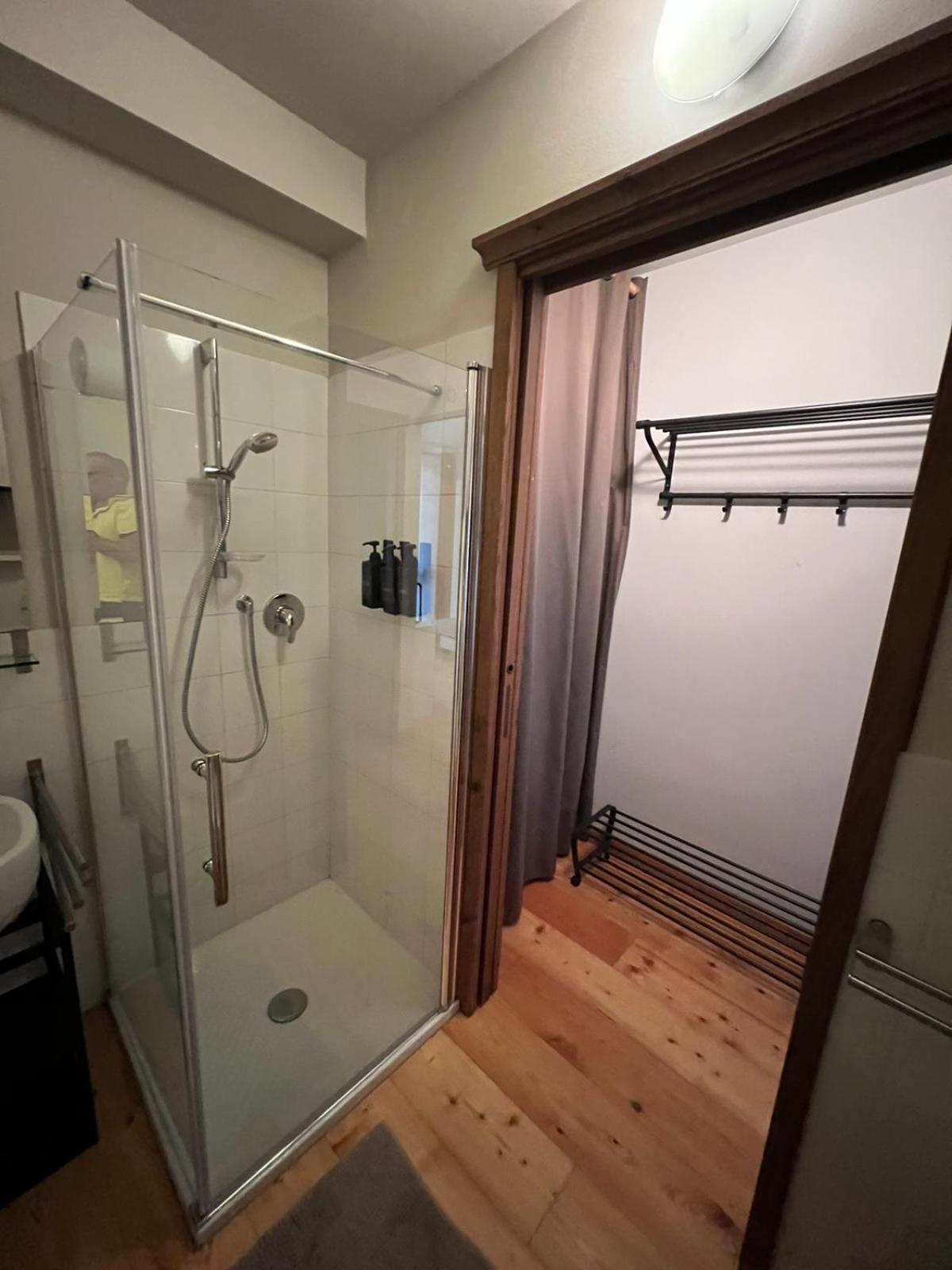 Casa Monique - Borgo Le Stalle Lunghe ปราโตเนโวโซ ภายนอก รูปภาพ
